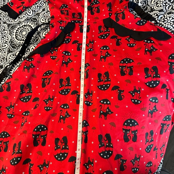 Voodoo Vixen Retro Pinup 50s Katnis cats in the Rain size Small with Pockets - Picture 9 of 12